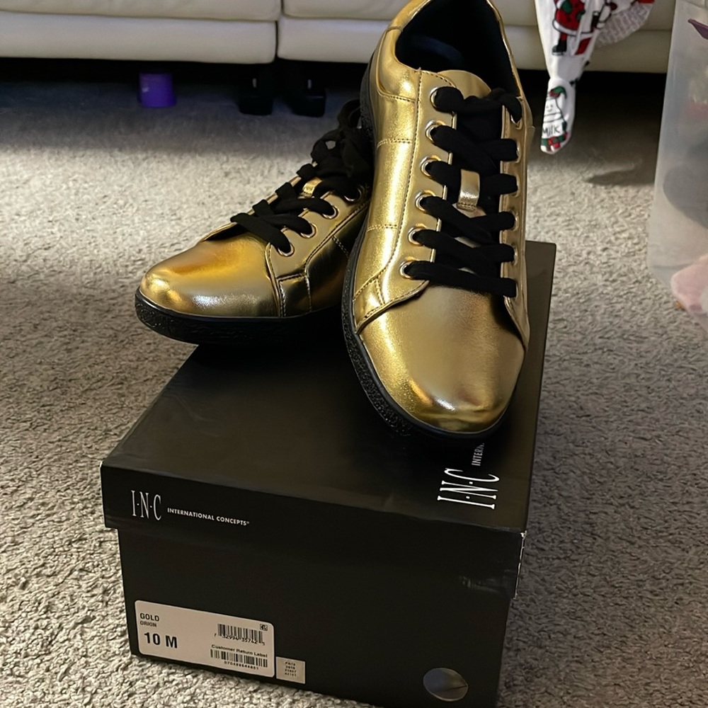 ***CLEARANCE DEAL*** INC Mens Orion Metallic Low-Top Sneakers Gold 10M
